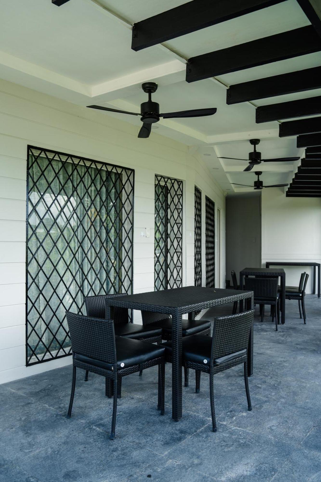 タガイタイ Jacobs Hill Tagaytay Bed & Breakfast エクステリア 写真