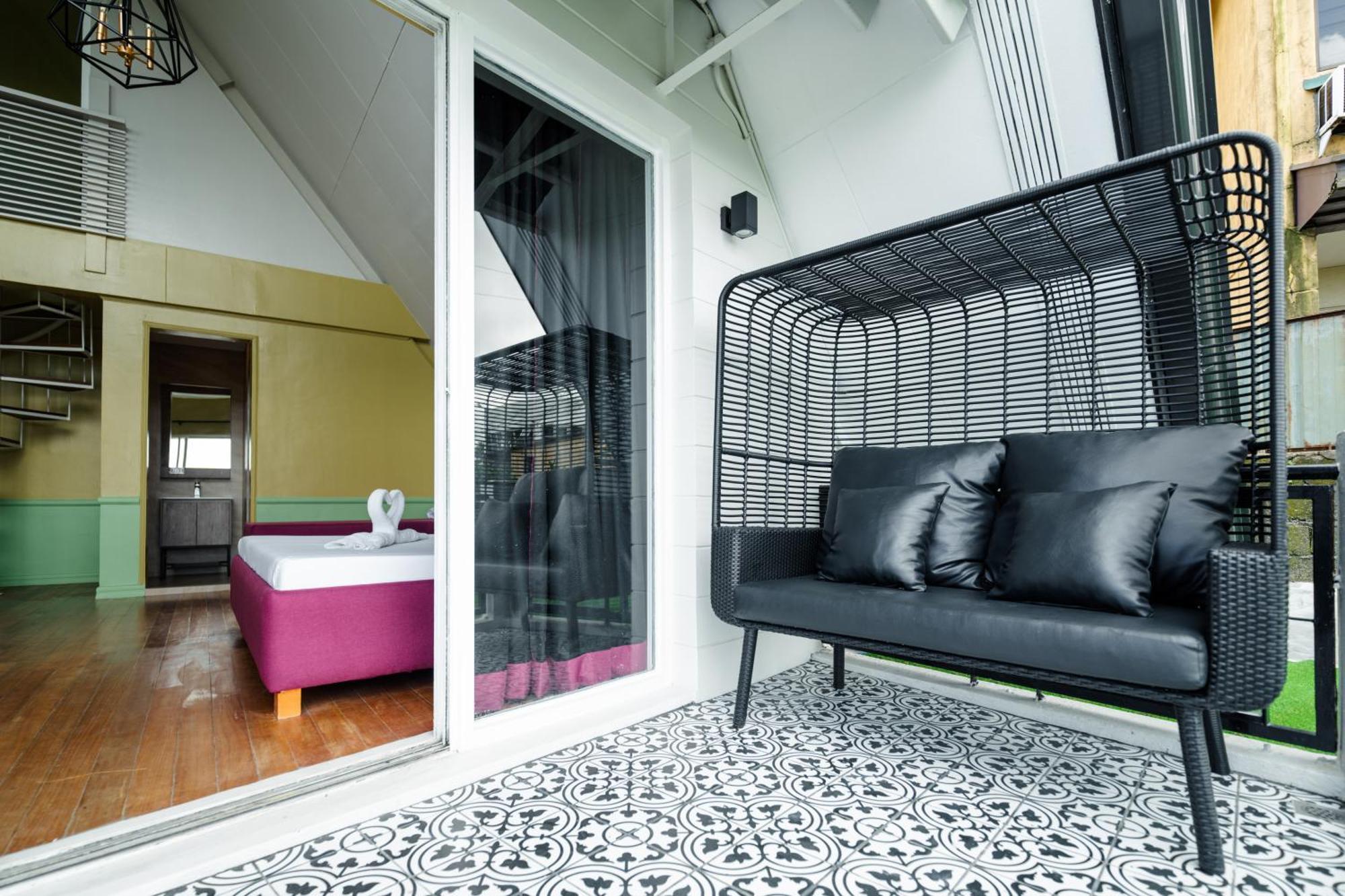 タガイタイ Jacobs Hill Tagaytay Bed & Breakfast エクステリア 写真